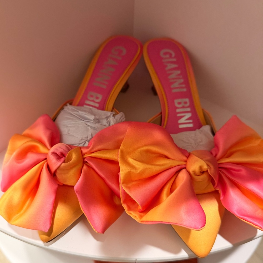 Gianni Bini Pink & Orange Bow Heels – Satin Mule Sandals | New